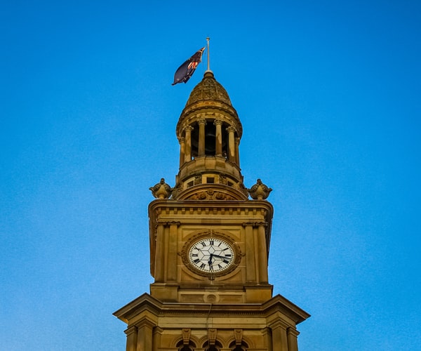 Town-Hall-Sydney-Unsplash